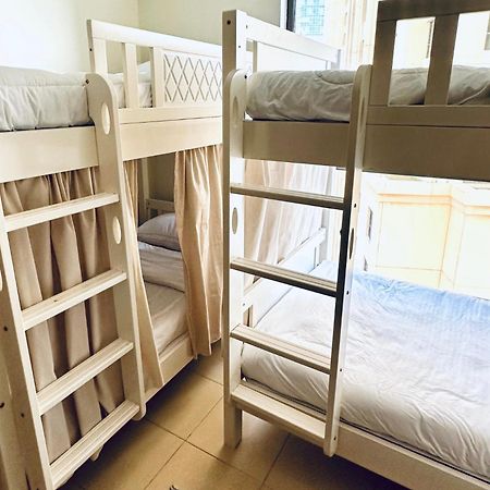 Bed Space In Dubai Marina Hostel Exterior foto